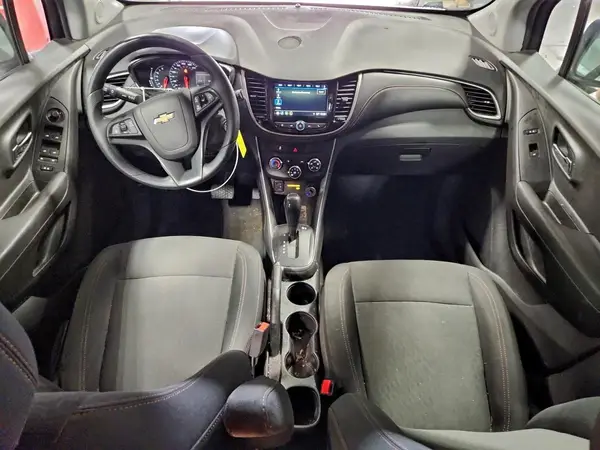 3GNCJKSB9KL172836 2019 CHEVROLET TRAX - Image 8
