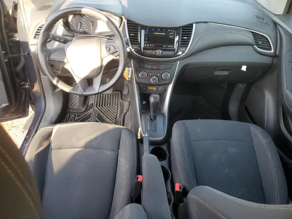 3GNCJKSB9KL261550 2019 CHEVROLET TRAX - Image 8