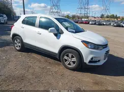 3GNCJKSB9KL349952 2019 CHEVROLET TRAX