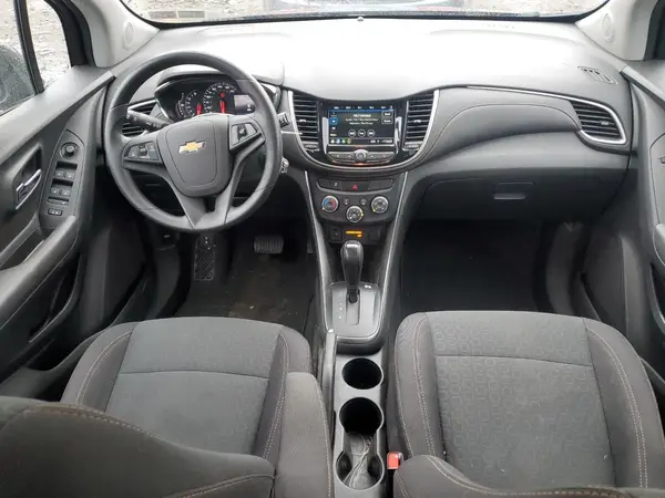 3GNCJKSB9KL367383 2019 CHEVROLET TRAX - Image 8