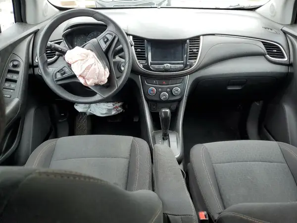 3GNCJKSB9KL371742 2019 CHEVROLET TRAX - Image 8