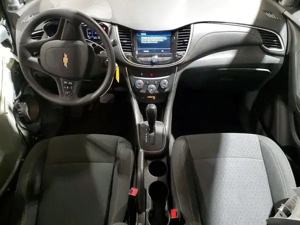 3GNCJKSB9KL382935 2019 CHEVROLET TRAX - Image 8
