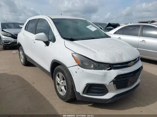 3GNCJKSB9LL118616 2020 CHEVROLET TRAX - Image 1