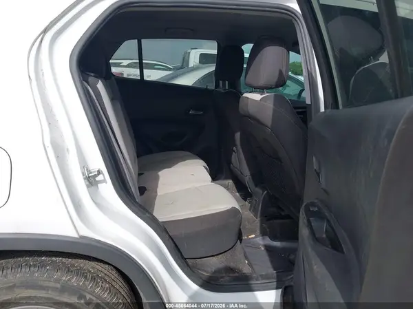 3GNCJKSB9LL118616 2020 CHEVROLET TRAX - Image 8