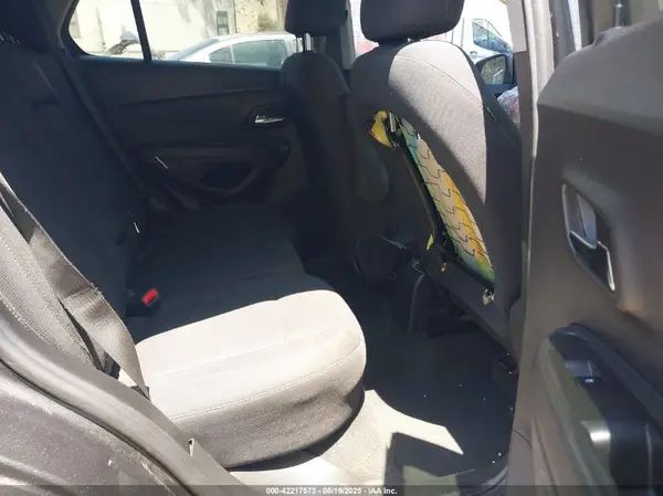 3GNCJKSB9LL151471 2020 CHEVROLET TRAX - Image 8