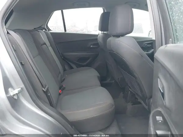 3GNCJKSB9LL159716 2020 CHEVROLET TRAX - Image 8