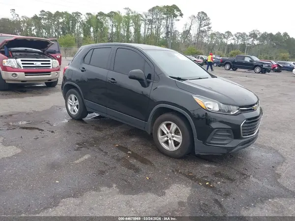 3GNCJKSB9LL165810 2020 CHEVROLET TRAX - Image 1