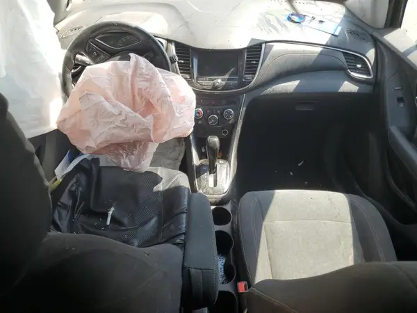 3GNCJKSB9LL183451 2020 CHEVROLET TRAX - Image 8