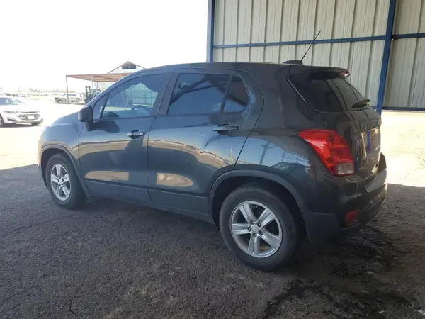 3GNCJKSB9LL188780 2020 CHEVROLET TRAX - Image 2