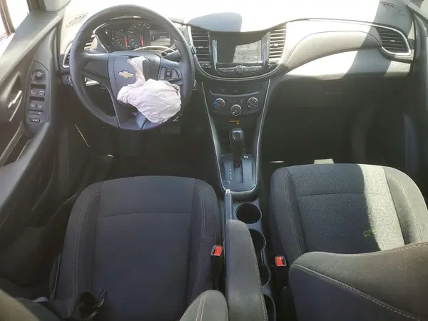 3GNCJKSB9LL202127 2020 CHEVROLET TRAX - Image 8