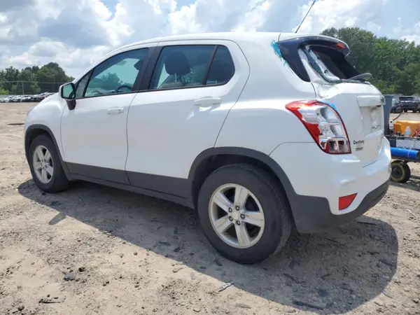3GNCJKSB9LL232292 2020 CHEVROLET TRAX - Image 2