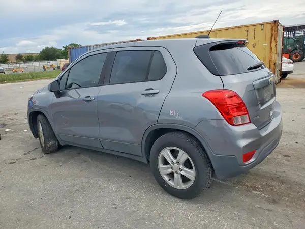 3GNCJKSB9LL277538 2020 CHEVROLET TRAX - Image 2