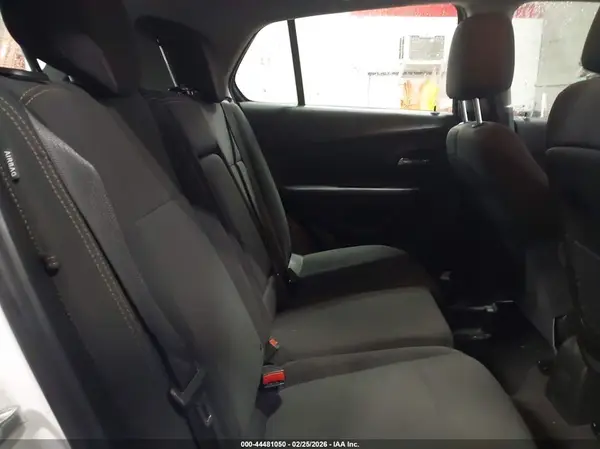 3GNCJKSB9LL292878 2020 CHEVROLET TRAX - Image 8