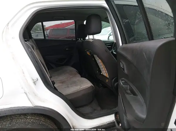 3GNCJKSB9LL318508 2020 CHEVROLET TRAX - Image 8