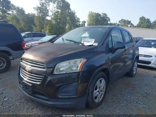 3GNCJKSBXGL128836 2016 CHEVROLET TRAX - Image 2