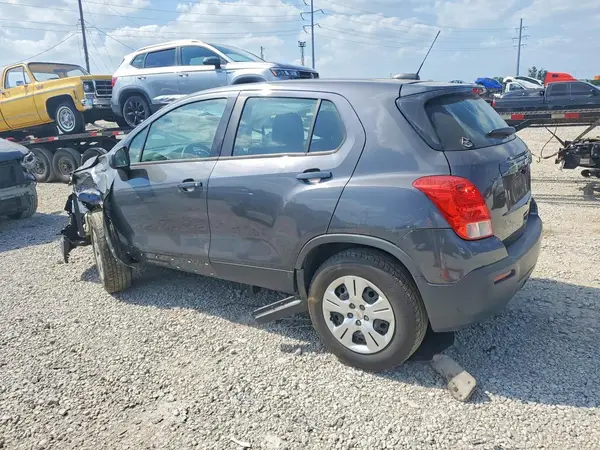 3GNCJKSBXGL129694 2016 CHEVROLET TRAX - Image 2