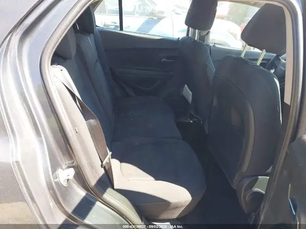 3GNCJKSBXGL154546 2016 CHEVROLET TRAX - Image 8