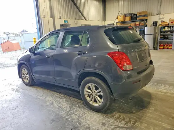 3GNCJKSBXGL199289 2016 CHEVROLET TRAX - Image 2