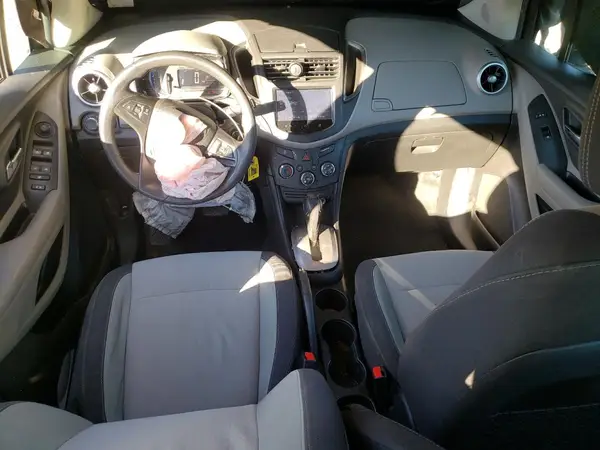 3GNCJKSBXGL200750 2016 CHEVROLET TRAX - Image 8