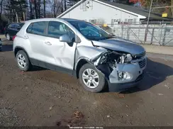 3GNCJKSBXGL238172 2016 CHEVROLET TRAX