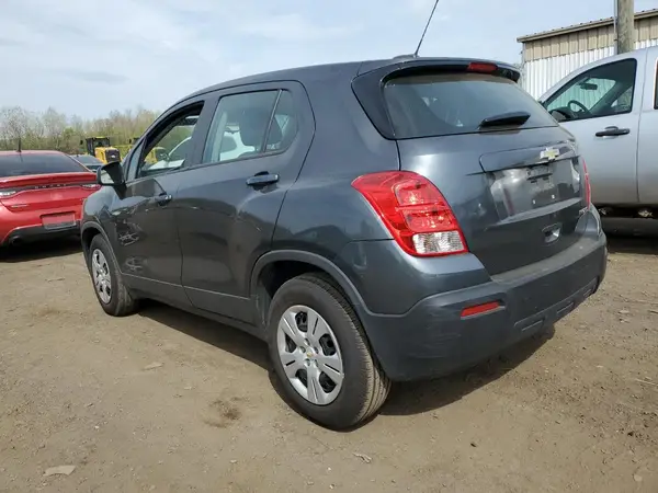 3GNCJKSBXGL250368 2016 CHEVROLET TRAX - Image 2