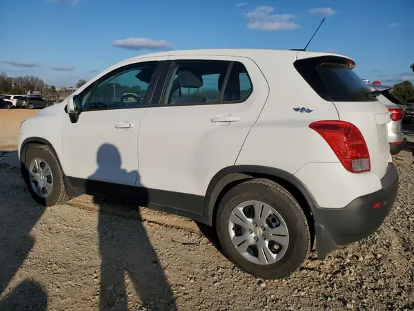 3GNCJKSBXGL259202 2016 CHEVROLET TRAX - Image 2