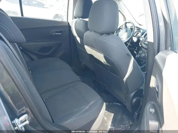 3GNCJKSBXGL264741 2016 CHEVROLET TRAX - Image 8