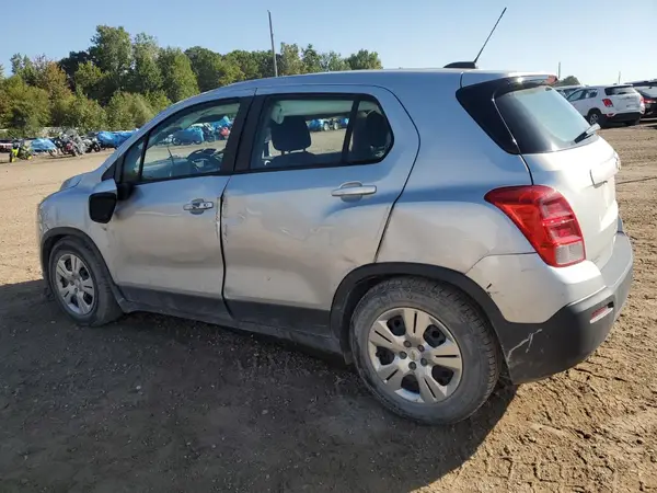 3GNCJKSBXGL270216 2016 CHEVROLET TRAX - Image 2