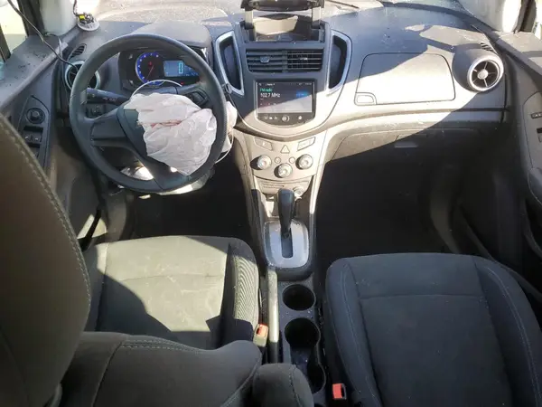 3GNCJKSBXGL270216 2016 CHEVROLET TRAX - Image 8