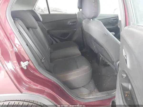 3GNCJKSBXHL133066 2017 CHEVROLET TRAX - Image 8