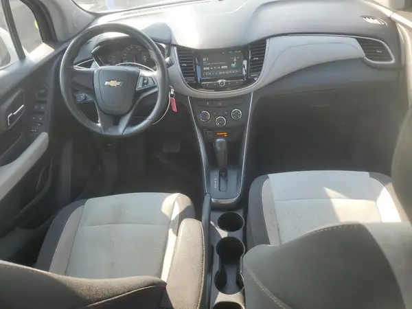 3GNCJKSBXHL146948 2017 CHEVROLET TRAX - Image 8