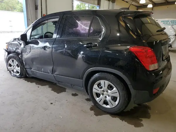 3GNCJKSBXHL152748 2017 CHEVROLET TRAX - Image 2