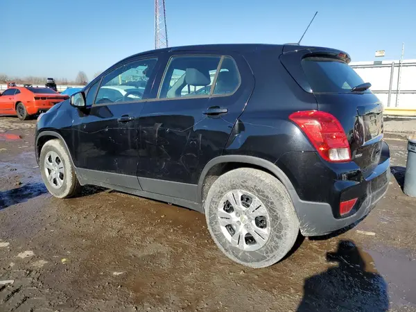 3GNCJKSBXHL194871 2017 CHEVROLET TRAX - Image 2