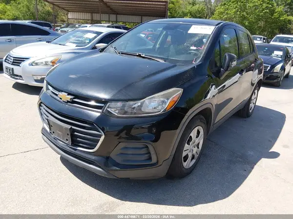 3GNCJKSBXHL216173 2017 CHEVROLET TRAX - Image 2