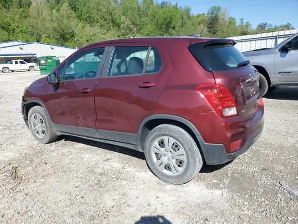 3GNCJKSBXHL217422 2017 CHEVROLET TRAX - Image 2