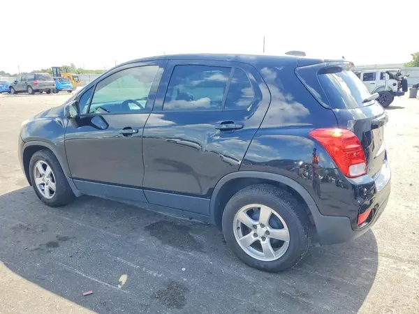 3GNCJKSBXHL230932 2017 CHEVROLET TRAX - Image 2