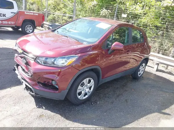 3GNCJKSBXHL231417 2017 CHEVROLET TRAX - Image 2