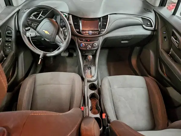 3GNCJKSBXHL260366 2017 CHEVROLET TRAX - Image 8