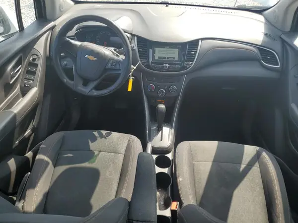 3GNCJKSBXHL266121 2017 CHEVROLET TRAX - Image 8