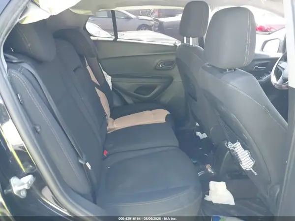 3GNCJKSBXHL272338 2017 CHEVROLET TRAX - Image 8
