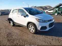 3GNCJKSBXHL279631 2017 CHEVROLET TRAX