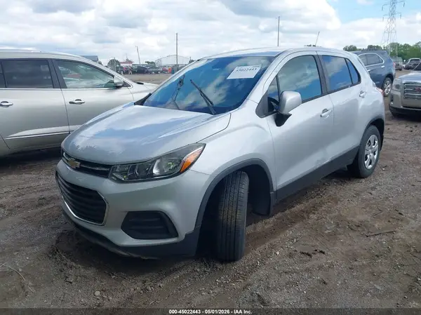3GNCJKSBXHL286546 2017 CHEVROLET TRAX - Image 2