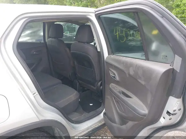 3GNCJKSBXHL286546 2017 CHEVROLET TRAX - Image 8