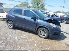 3GNCJKSBXJL147801 2018 CHEVROLET TRAX