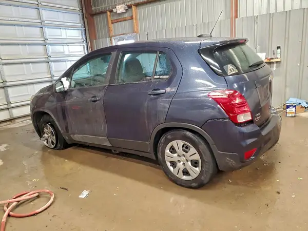 3GNCJKSBXJL168535 2018 CHEVROLET TRAX - Image 2