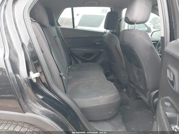 3GNCJKSBXJL213618 2018 CHEVROLET TRAX - Image 8