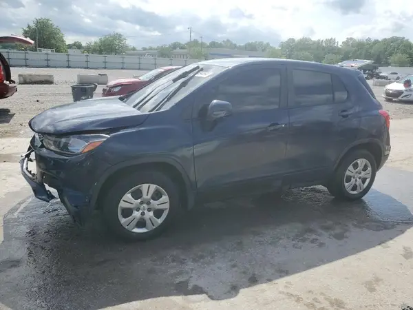 3GNCJKSBXJL282535 2018 CHEVROLET TRAX - Image 1