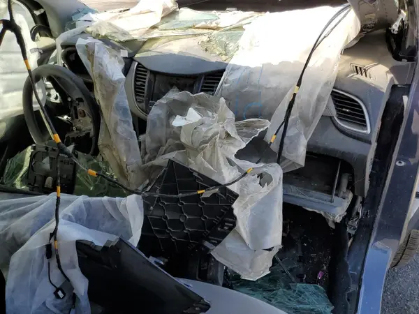 3GNCJKSBXJL305246 2018 CHEVROLET TRAX - Image 8