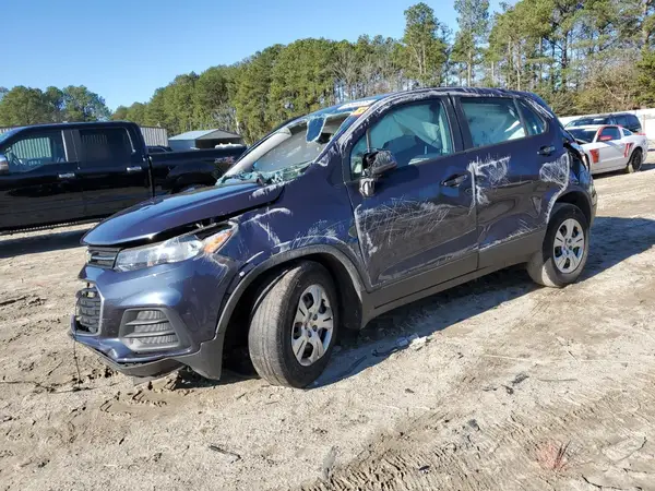 3GNCJKSBXKL177964 2019 CHEVROLET TRAX - Image 1