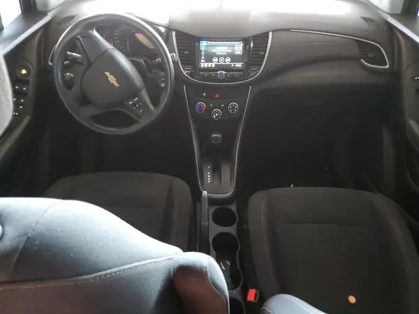 3GNCJKSBXKL180542 2019 CHEVROLET TRAX - Image 8
